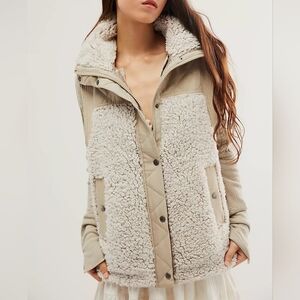 NWT Blanknyc Quilted Sherpa Vest
